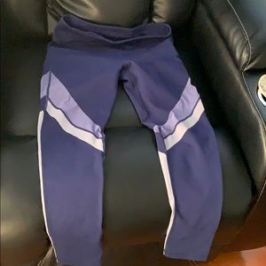 Mid-rise powerhold color block Capri